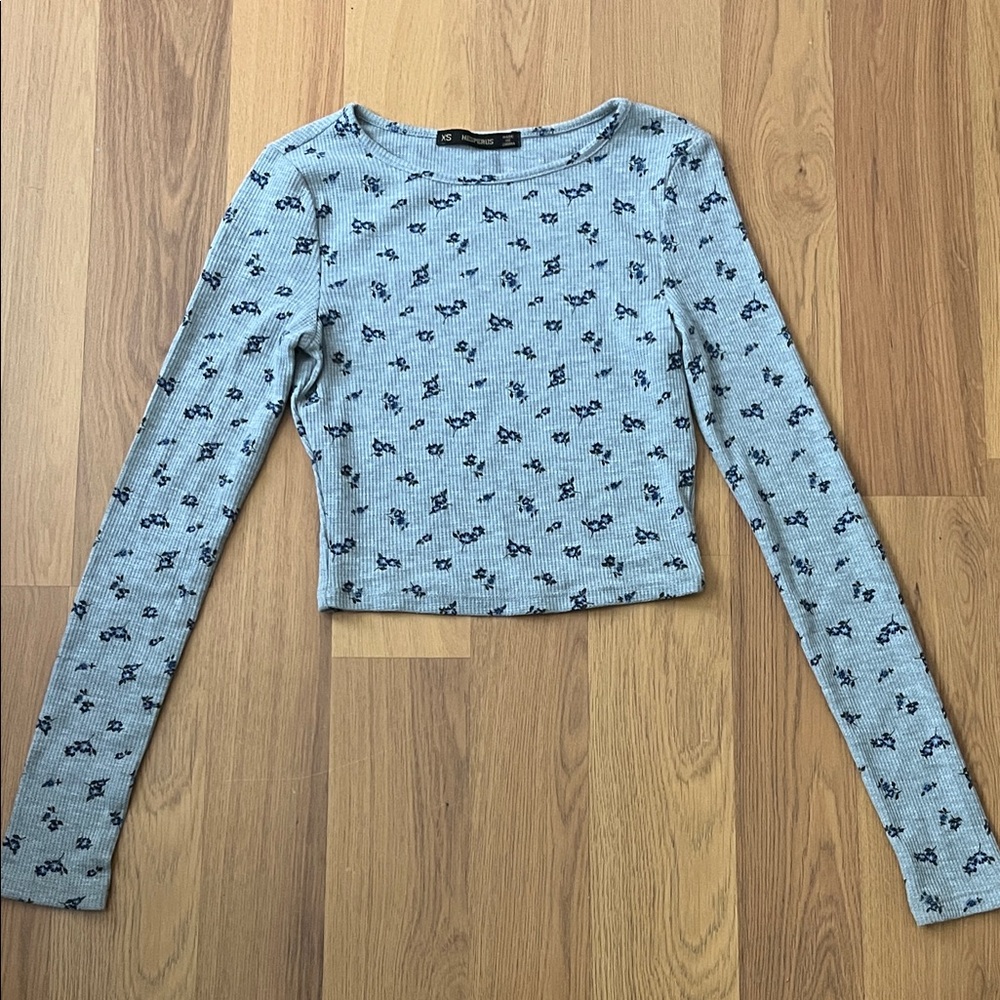 Light Blue Floral Ribbed Long-Sleeve Cropped Tee